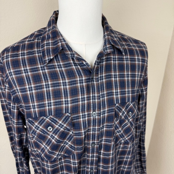 Vince Flannel Shirt Mens Large Navy Blue Brown Plaid Button Up Long Sleeve - Picture 3 of 8